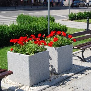 Jardiniera patrata din beton diverse marimi UM336