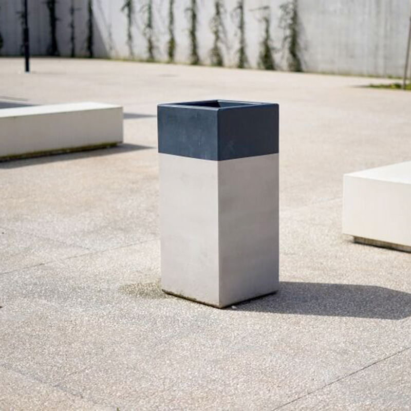 Cos stradal din beton armat UM895 oras curat