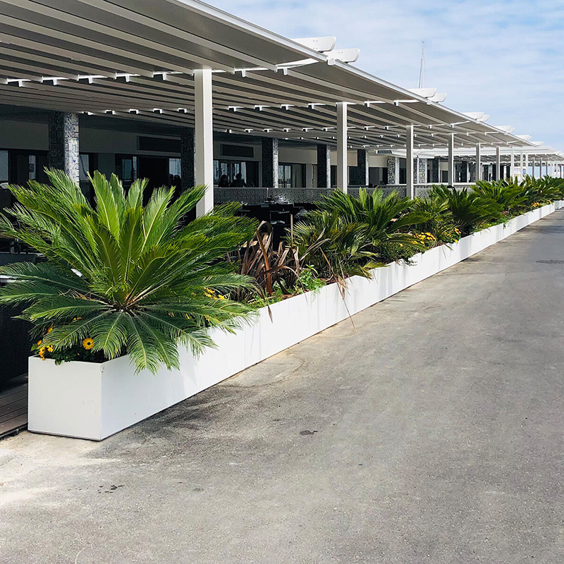 Jardiniera dreptunghiulara din beton UM863 amenajare terasa