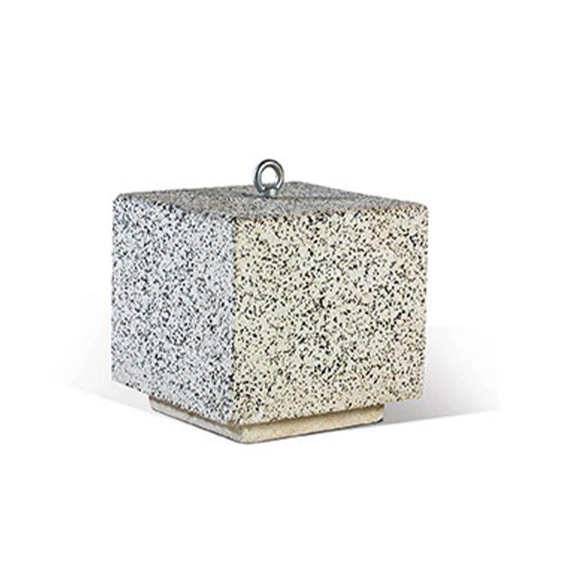 Bolard patrat din beton UM2370