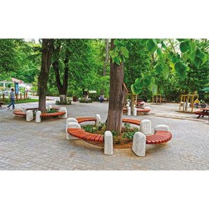 Banca stradala in forma semicirculara cu picioare din beton UM2338 parc copaci