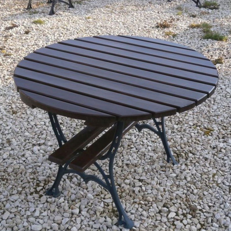 Masa rotunda pentru terasa cu picioare din fonta sau aluminiu UM1684