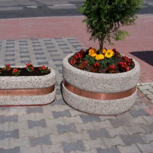 Jardiniera rotunda medie din beton cu sau fara banda UM1895