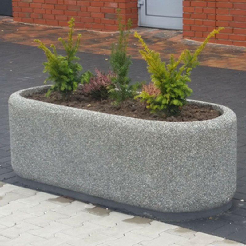 Jardiniera stradala ovala de marime medie UM2101