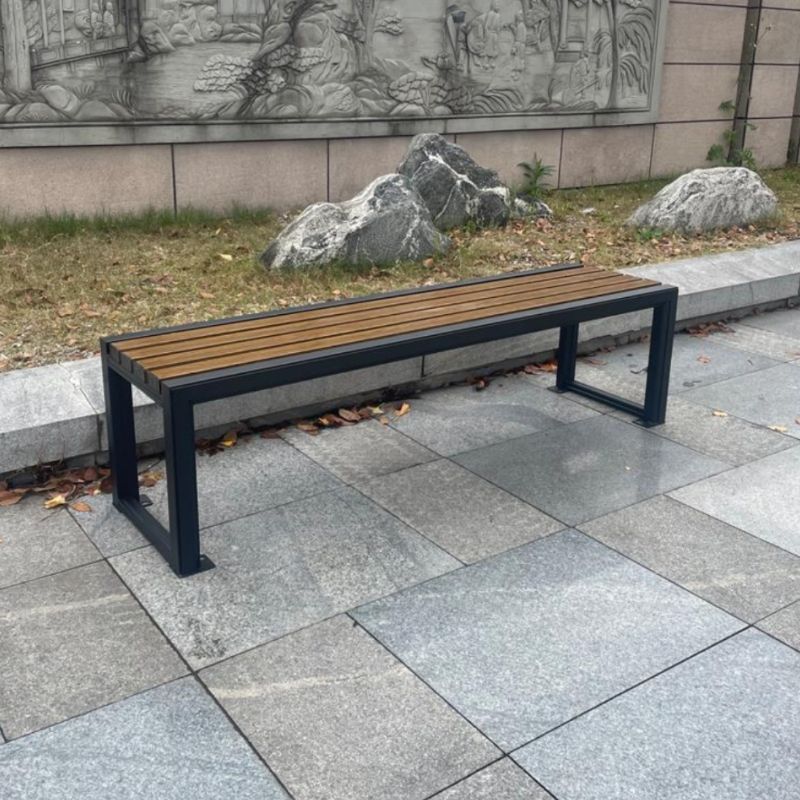 banca stradala moderna din lemn si otel um1649