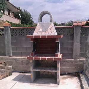 Gratar din beton UMR101
