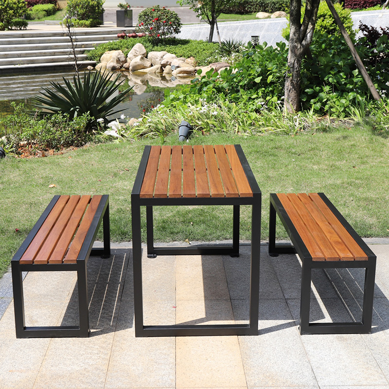 Set masa picnic cu 2 banci UM4011
