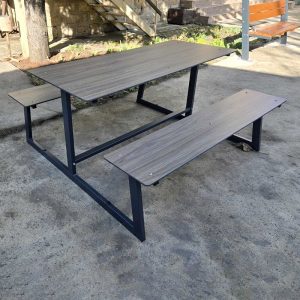 Masa de picnic cu banci UM1151